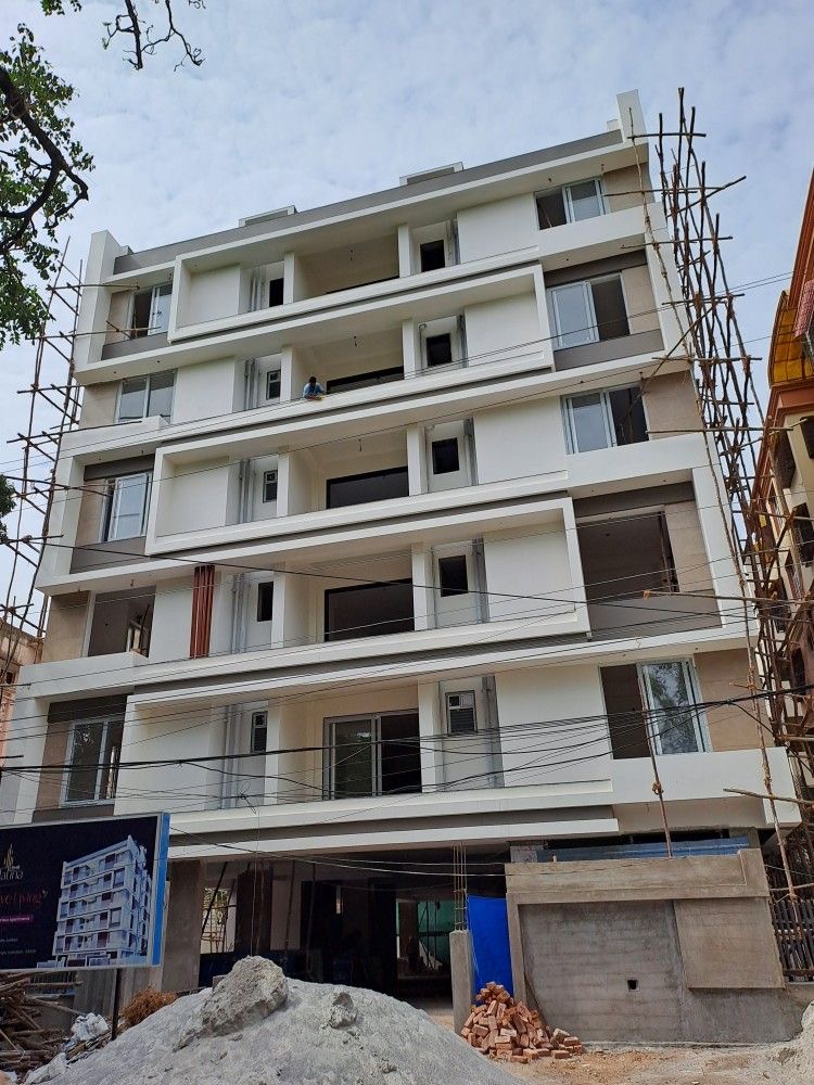 بناء عمارات سكنية
